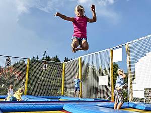 Joschi's Jumper - Das vierfach Trampolin im JOSKA Kinderland