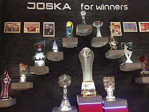JOSKA Ausstellung: For Winners - Pokale für die Besten der Welt
